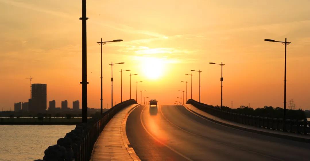 政府發(fā)文簡化工程招投標流程，原則上采用資格后審